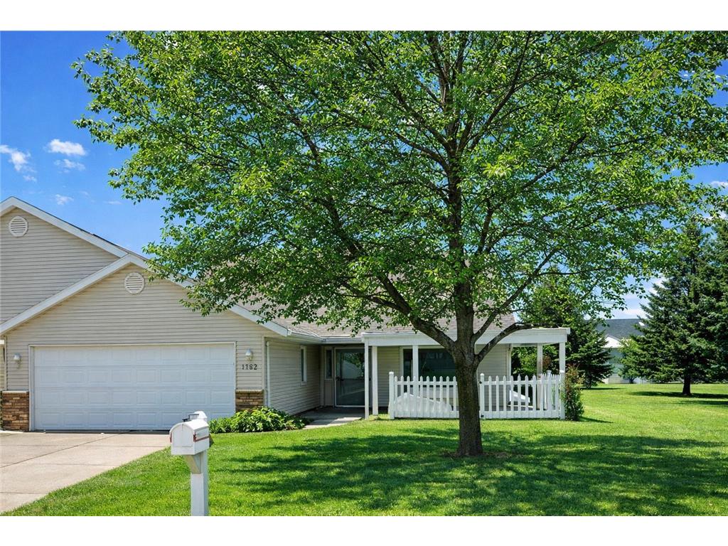 1828 Bridgeview Boulevard Detroit Lakes MN 56501 - Detroit 7016590 image1