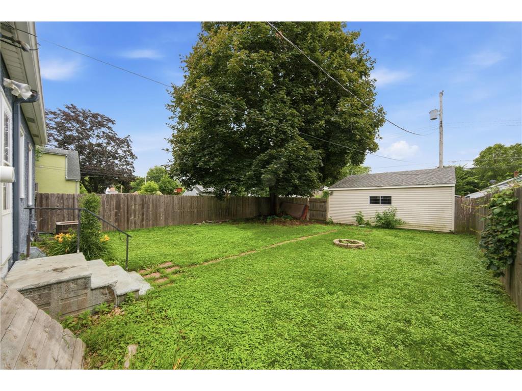1828 Bush Avenue E Saint Paul MN 55119 7107226 image4
