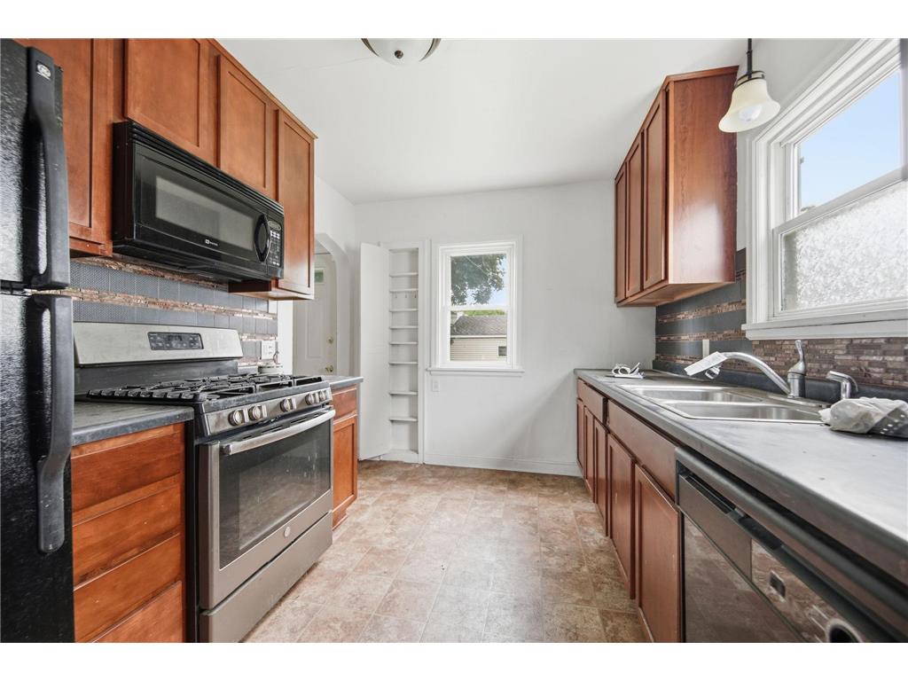 1828 Bush Avenue E Saint Paul MN 55119 7107226 image8