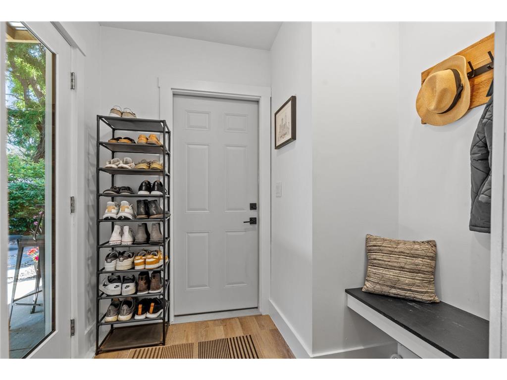 1828 Eustis Street Lauderdale MN 55113 7055999 image18