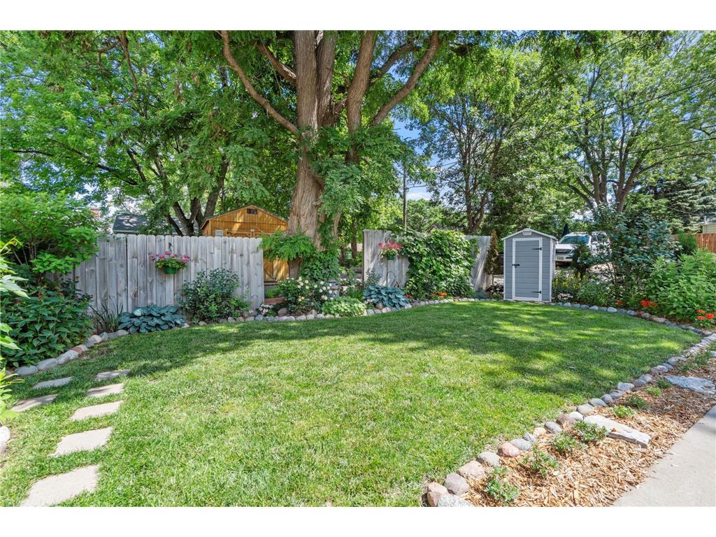 1828 Eustis Street Lauderdale MN 55113 7055999 image30