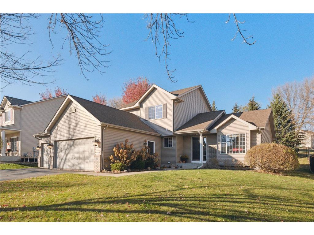 1828 Moccasin Drive, Waconia, MN 55387 MLS 6300671 Edina Realty