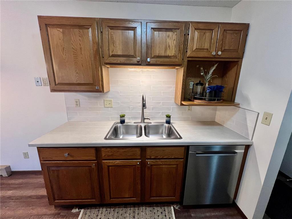 1828 Perlich Avenue #1C Red Wing MN 55066 6686157 image3