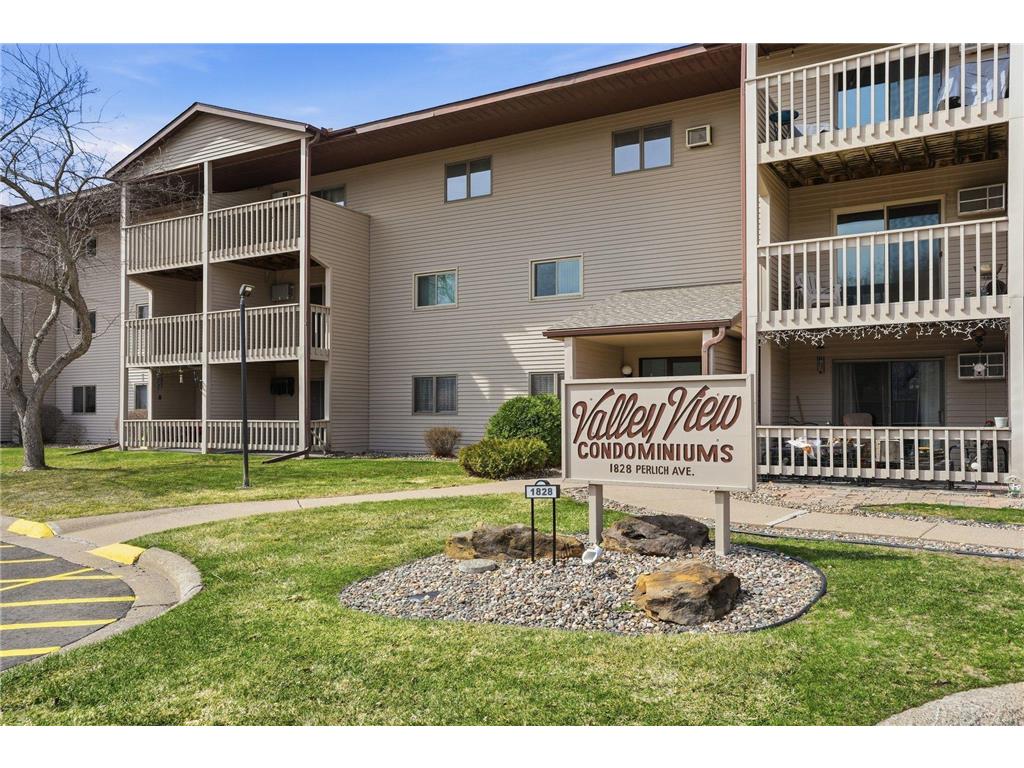 1828 Perlich Avenue #2B Red Wing MN 55066 7052760 image1