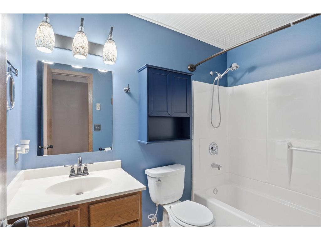 1828 Perlich Avenue #2B Red Wing MN 55066 7052760 image17
