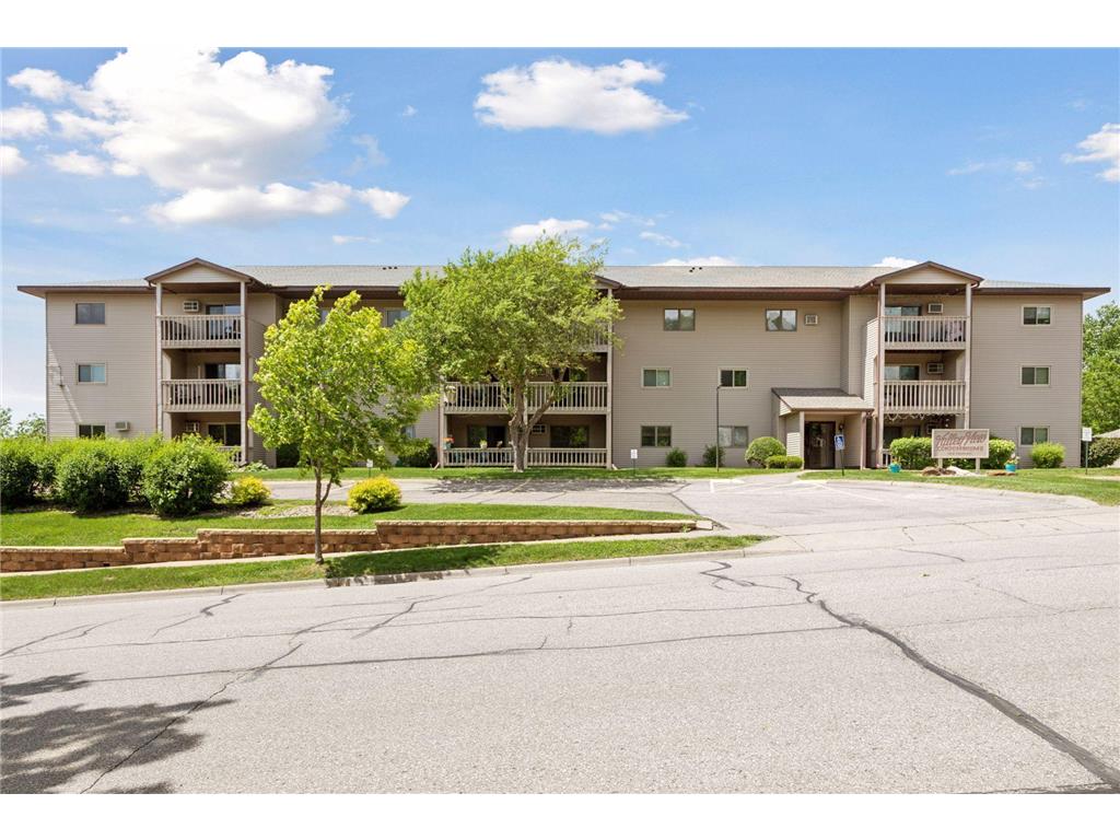 1828 Perlich Avenue #2F Red Wing MN 55066 6543741 image1