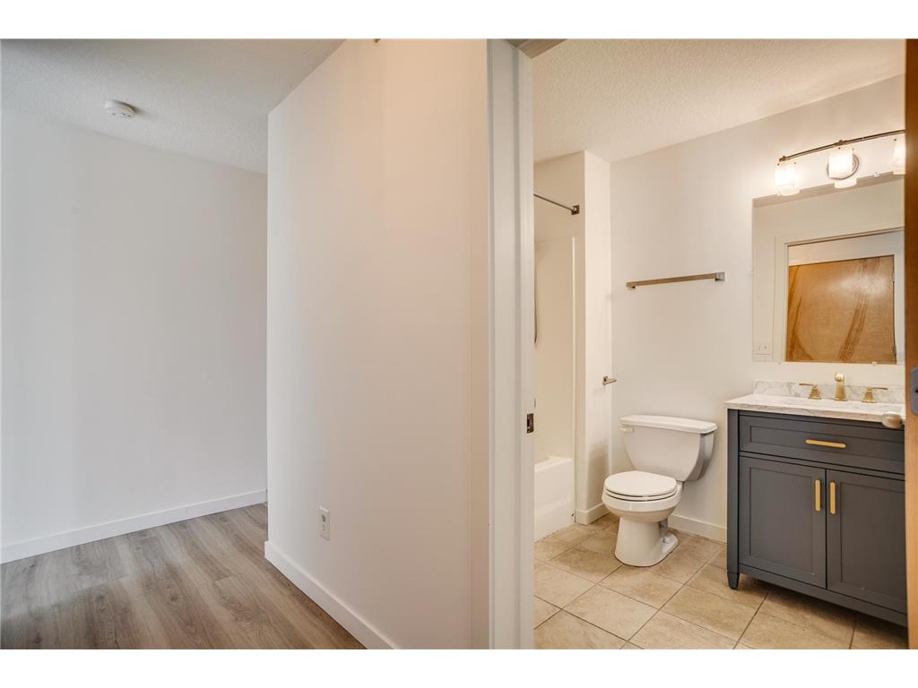 1829 3rd Avenue S #203 Minneapolis MN 55404 6798903 image30