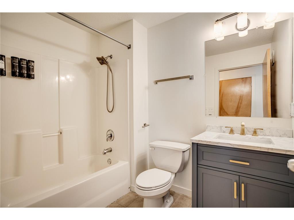 1829 3rd Avenue S #203 Minneapolis MN 55404 6798903 image31