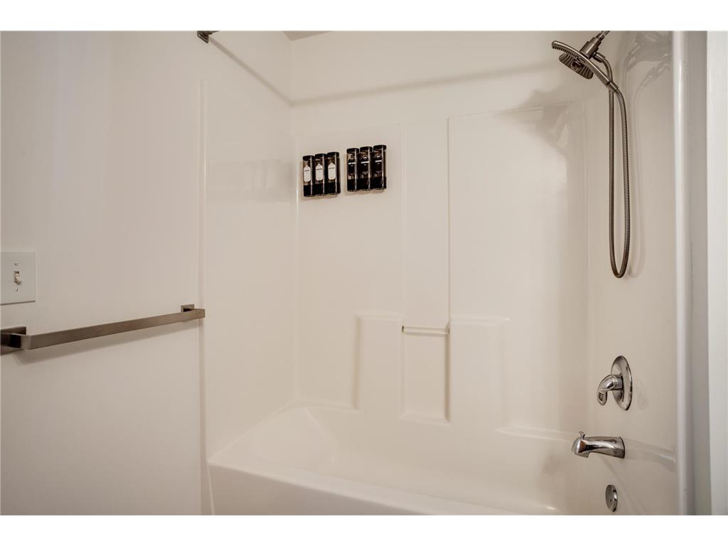 1829 3rd Avenue S #203 Minneapolis MN 55404 7045507 image31