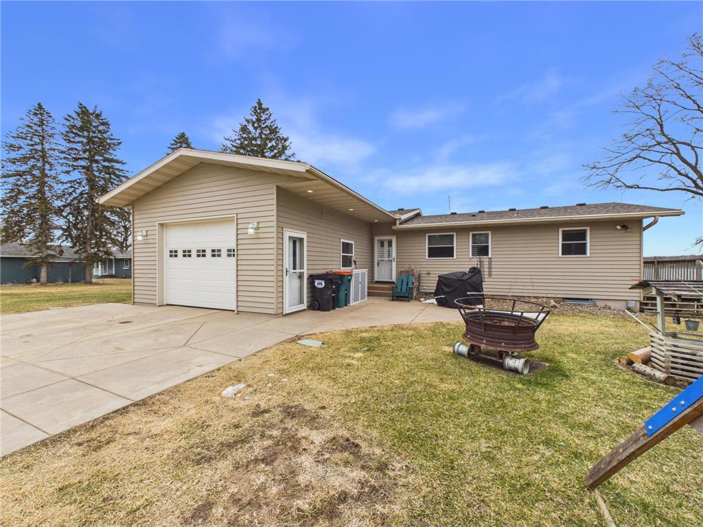18291 Emerson Trail Burtrum MN 56318 - Big Swan 7047021 image1