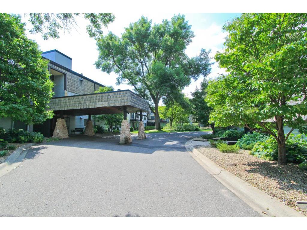 183 Little Canada Road E 120, Little Canada, MN 55117 MLS 5281582