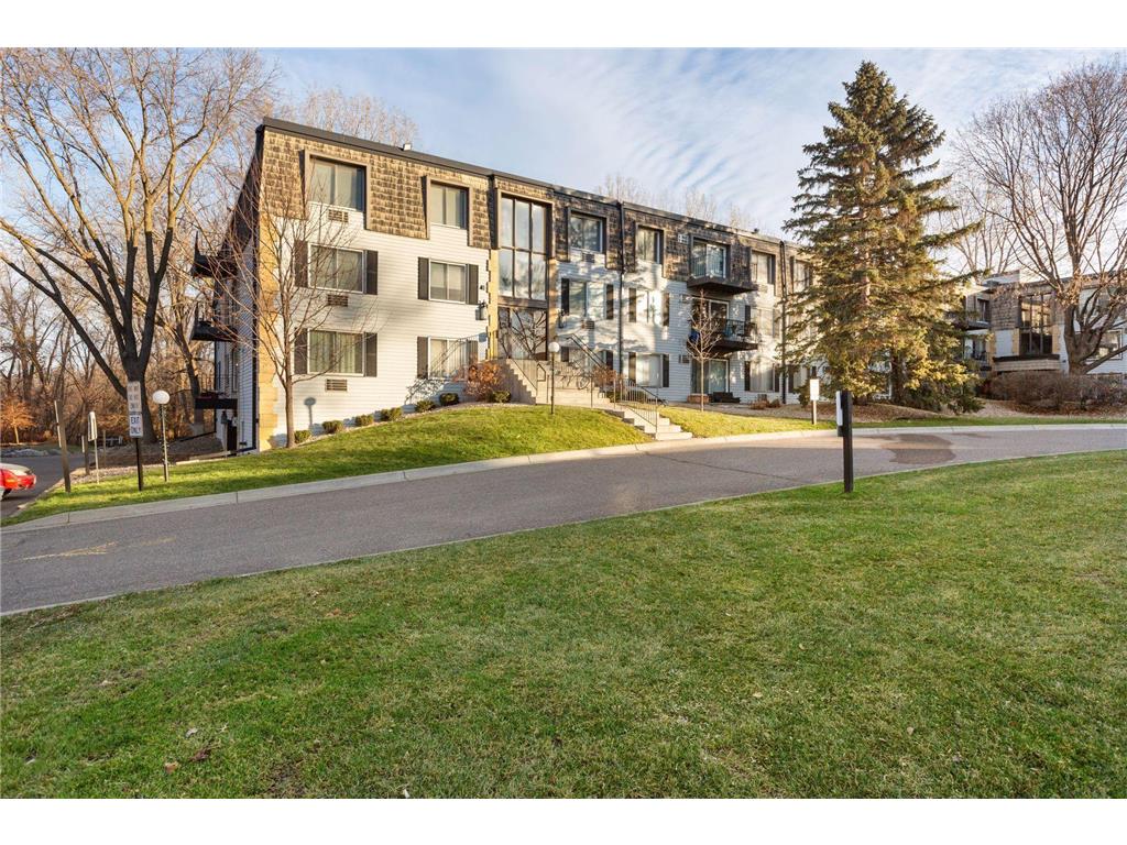 183 Little Canada Road E #120 Little Canada MN 55117 6535244 image1