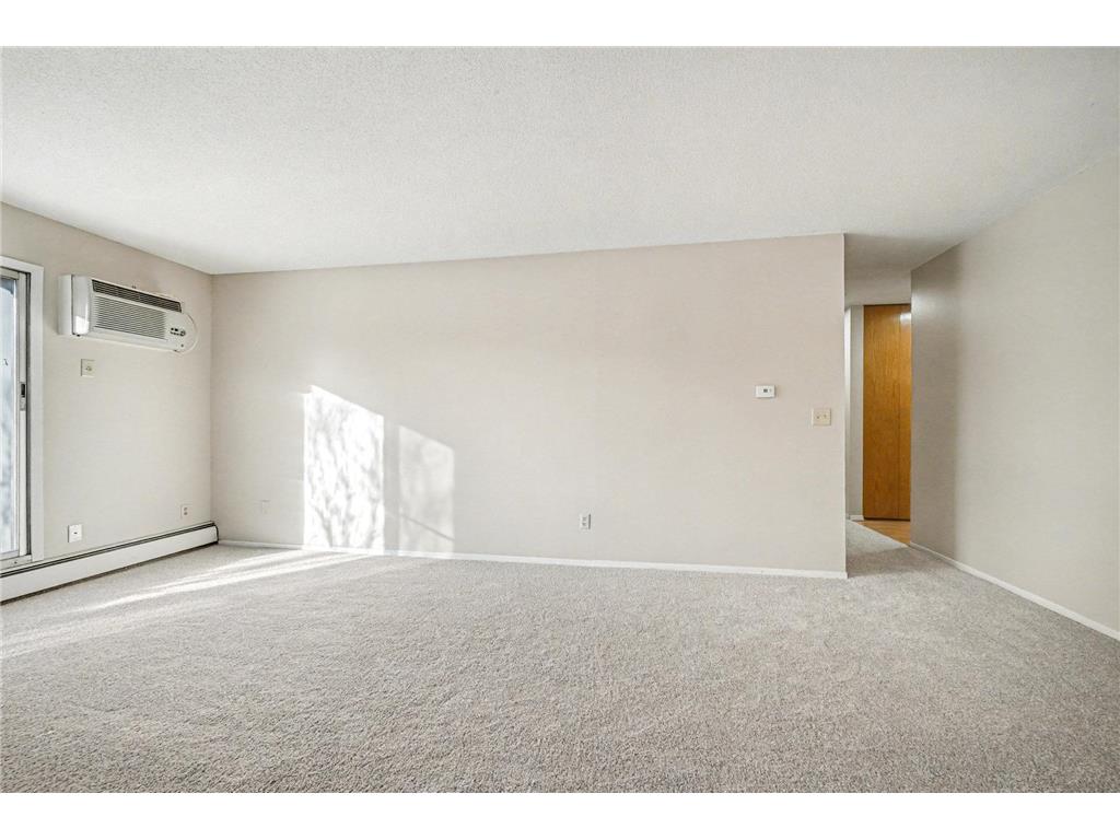 183 Little Canada Road E #302 Little Canada MN 55117 6823725 image12