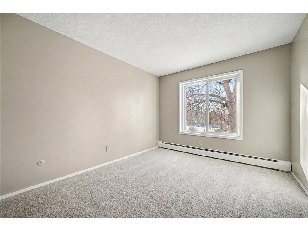 183 Little Canada Road E #302 Little Canada MN 55117 6823725 image16