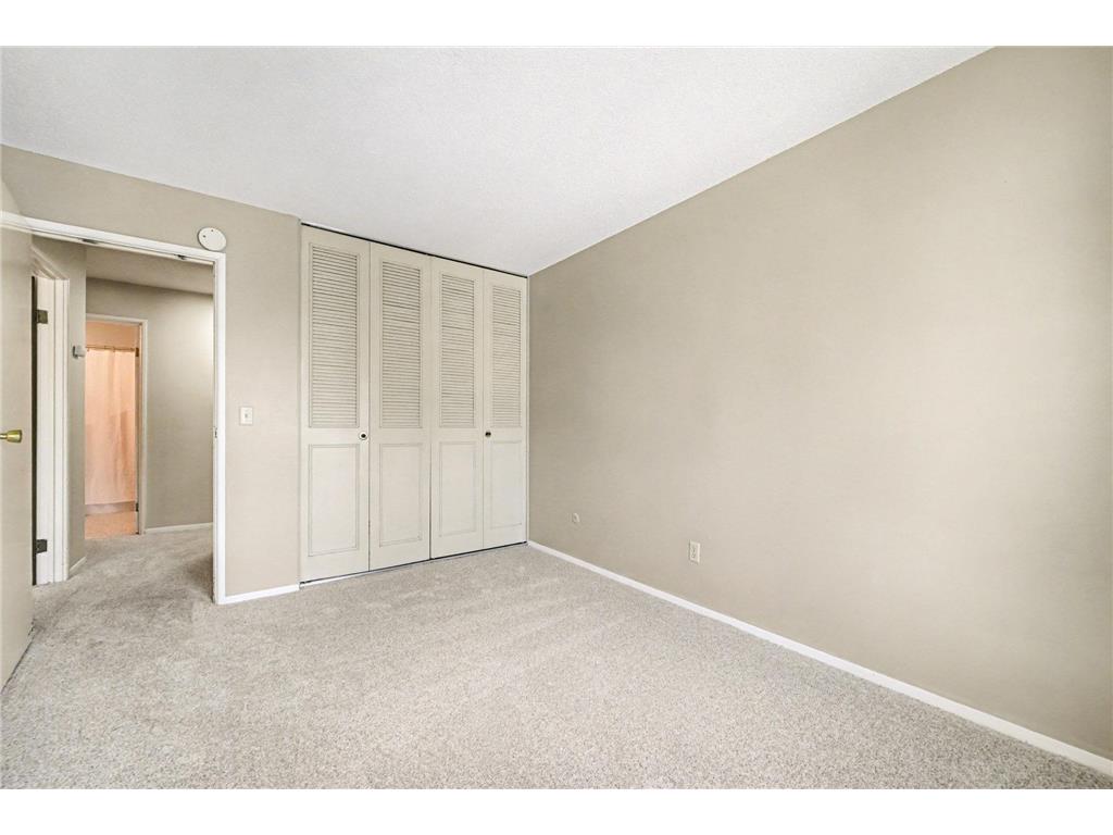 183 Little Canada Road E #302 Little Canada MN 55117 6823725 image17