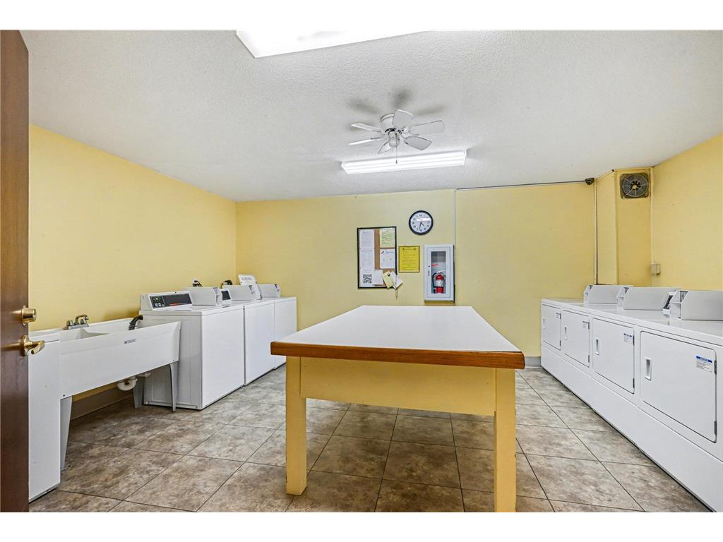 183 Little Canada Road E #302 Little Canada MN 55117 6823725 image22