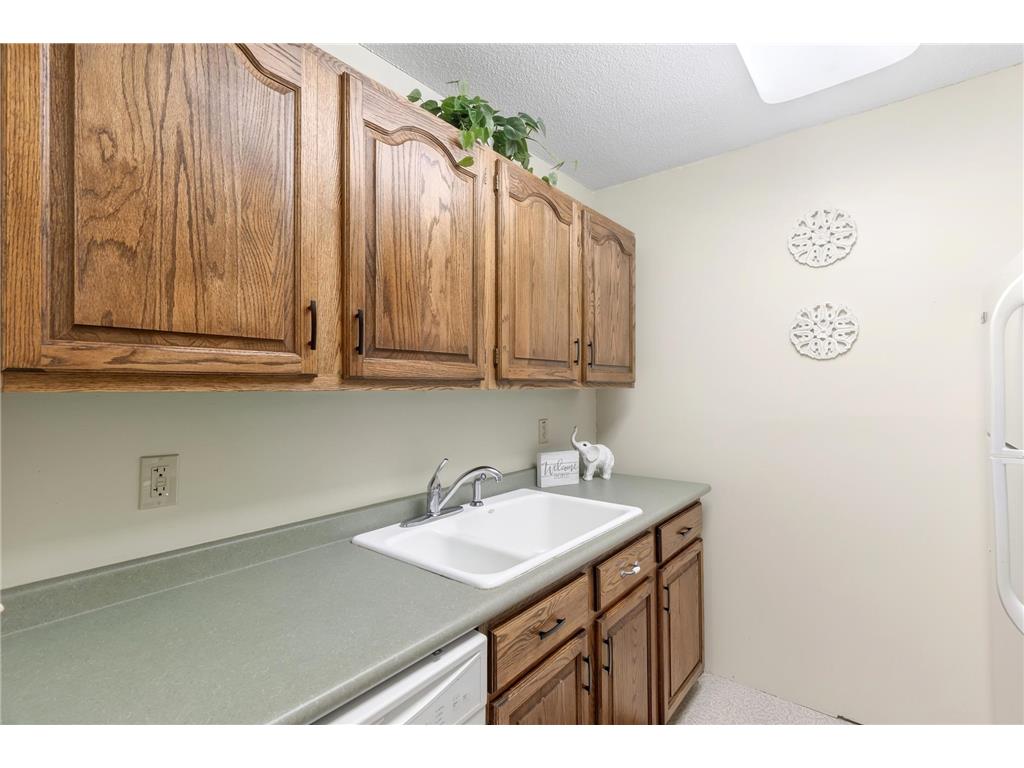 183 Little Canada Road E #310 Little Canada MN 55117 7029969 image8