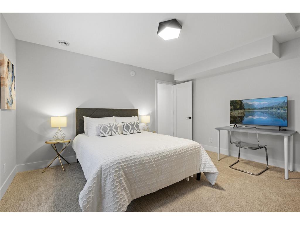 1830 Mckinley Street NE Minneapolis MN 55418 7046362 image23