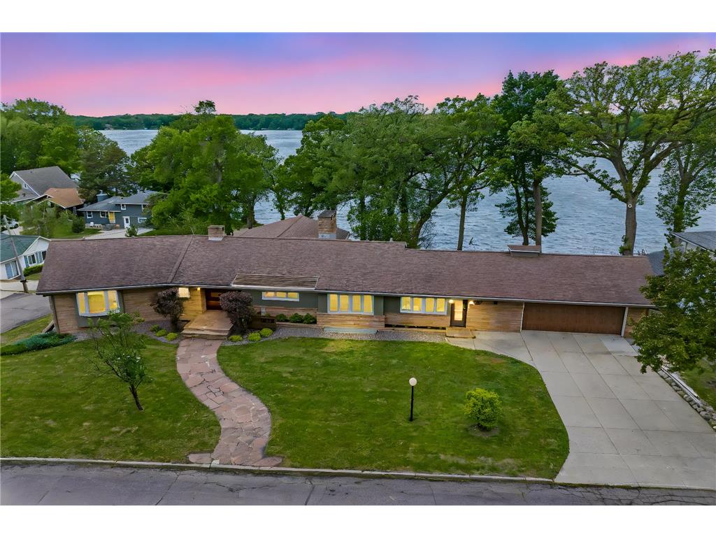 1830 Oakwood Avenue Fairmont MN 56031 - Hall 6723649 image1