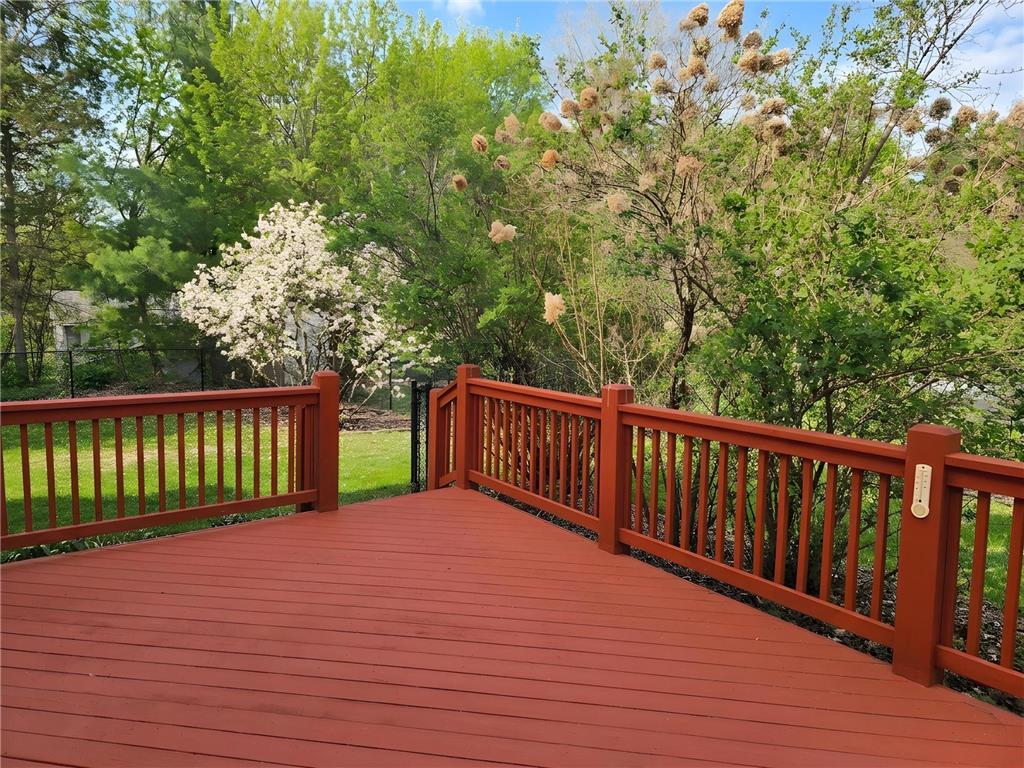 1830 Walnut Lane Eagan MN 55122 7062458 image3