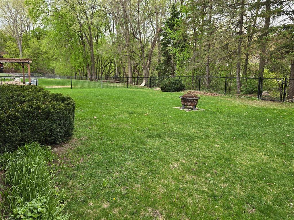 1830 Walnut Lane Eagan MN 55122 7062458 image5