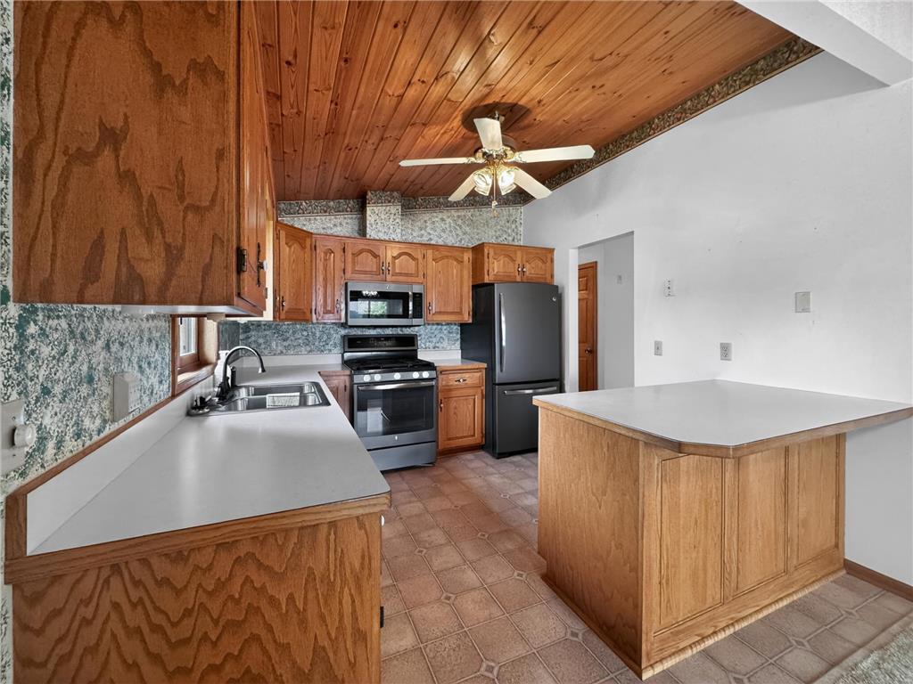 18302 Edgewater Road NE Pokegama Twp MN 55063 - Cross 7075435 image11