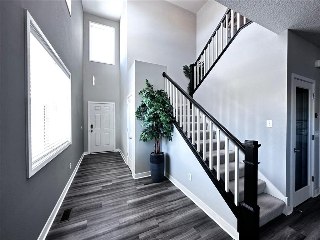 18303 Glassner Way Lakeville MN 55044 6824419 image5