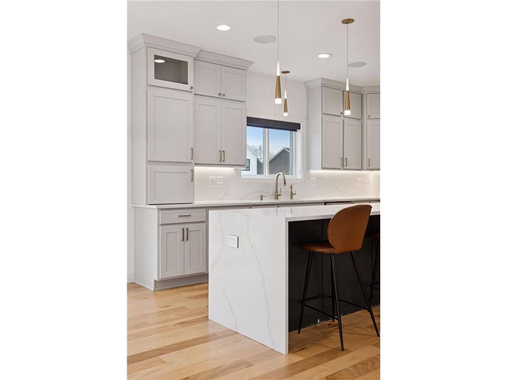 18305 Dove Court Eden Prairie MN 55347 7004693 image22