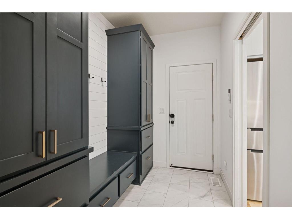 18305 Dove Court Eden Prairie MN 55347 7004693 image29