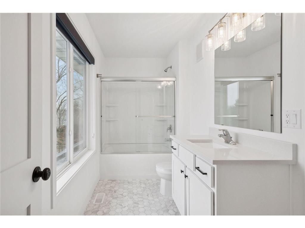 18305 Dove Court Eden Prairie MN 55347 7004693 image52