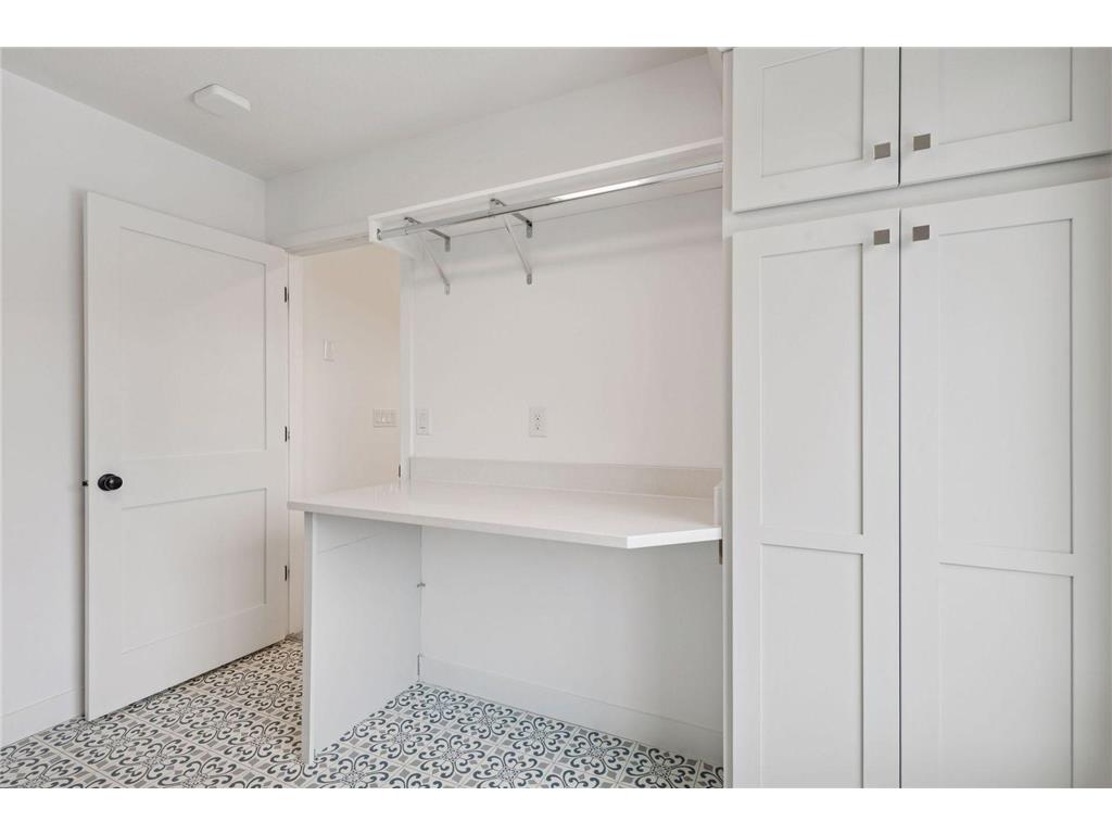 18305 Dove Court Eden Prairie MN 55347 7004693 image57