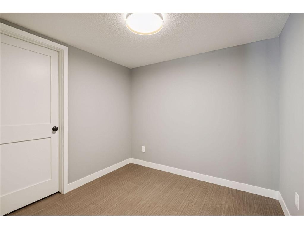 18305 Dove Court Eden Prairie MN 55347 7004693 image66