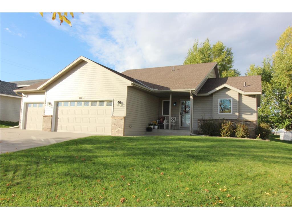 1831 36th Street S Saint Cloud MN 56301 6451662 image1