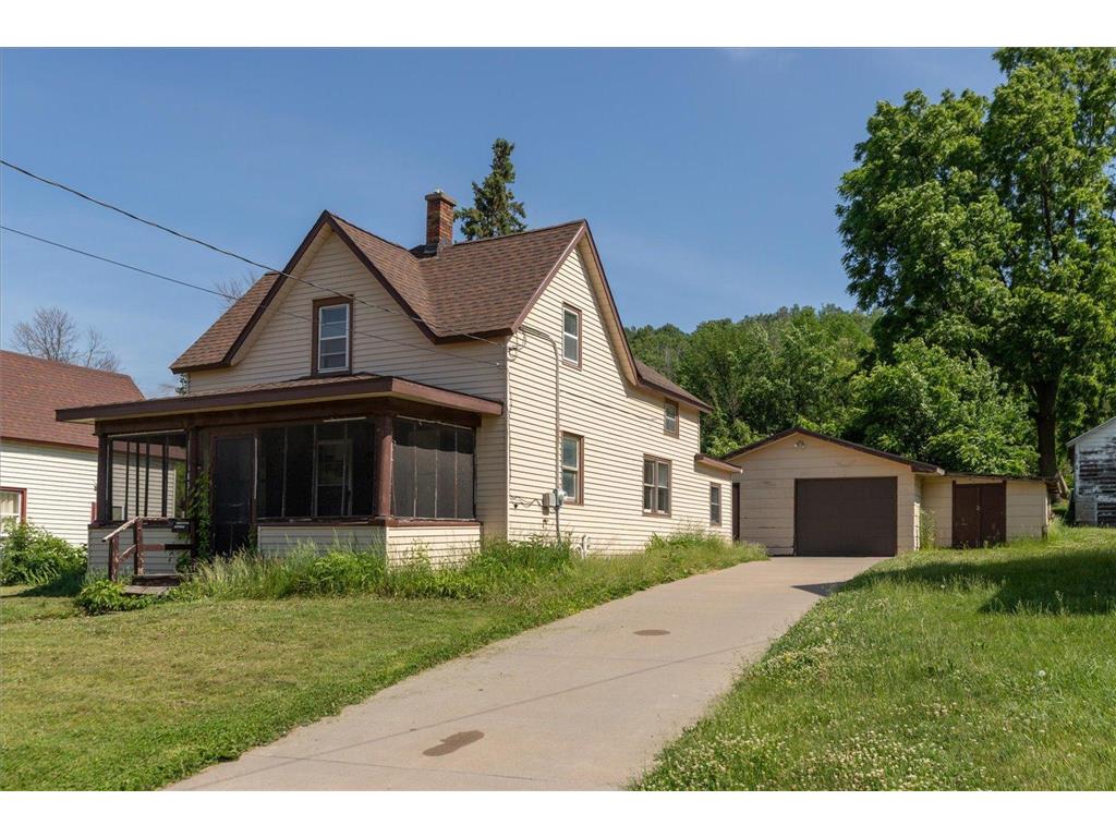 1831 Bush Street Red Wing MN 55066 7090579 image2