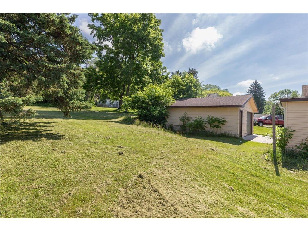 1831 Bush Street Red Wing MN 55066 7090579 image27