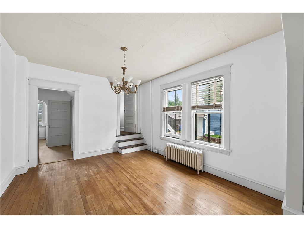 1831 Englewood Avenue Saint Paul MN 55104 6800021 image10