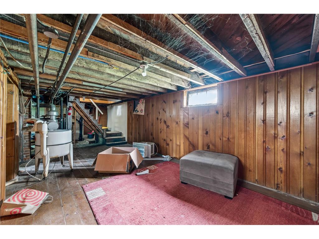 1831 Englewood Avenue Saint Paul MN 55104 6800021 image23