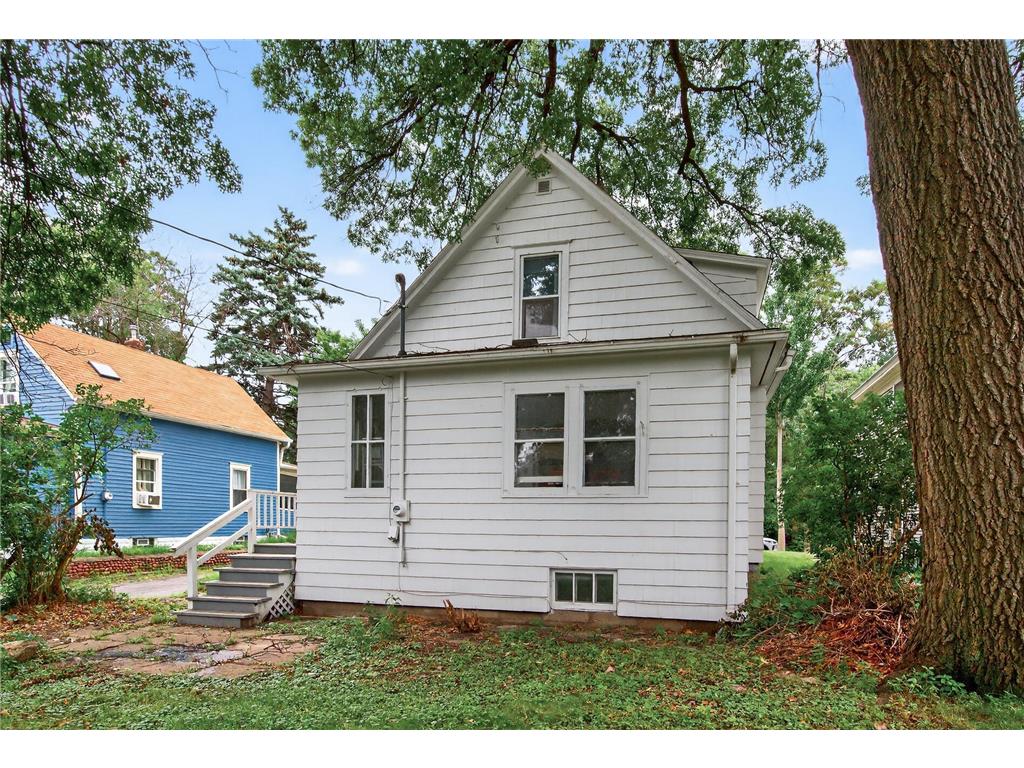 1831 Englewood Avenue Saint Paul MN 55104 6800021 image28