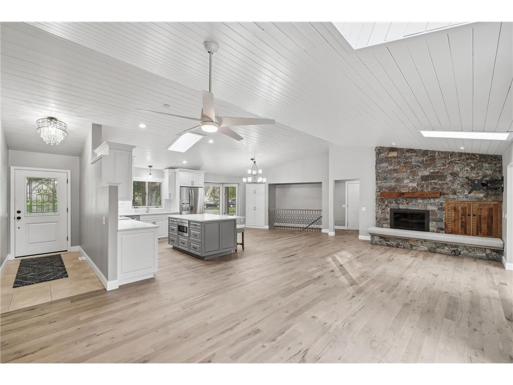 1831 Koehnen Circle Chanhassen MN 55331 7087735 image10