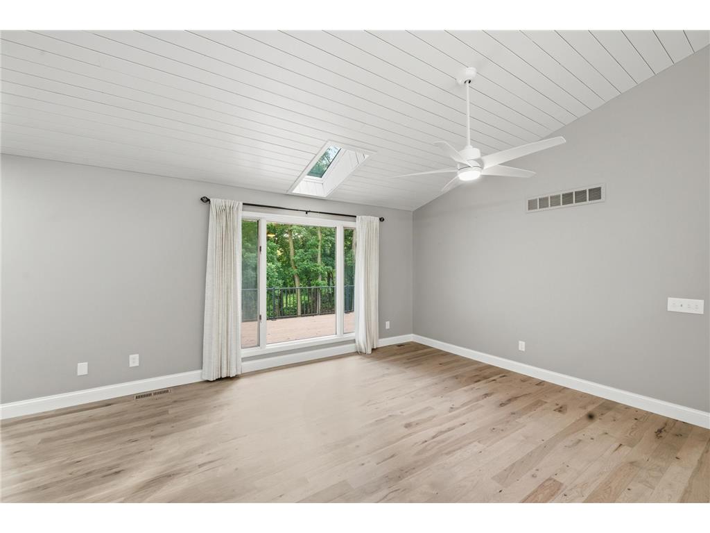 1831 Koehnen Circle Chanhassen MN 55331 7087735 image13