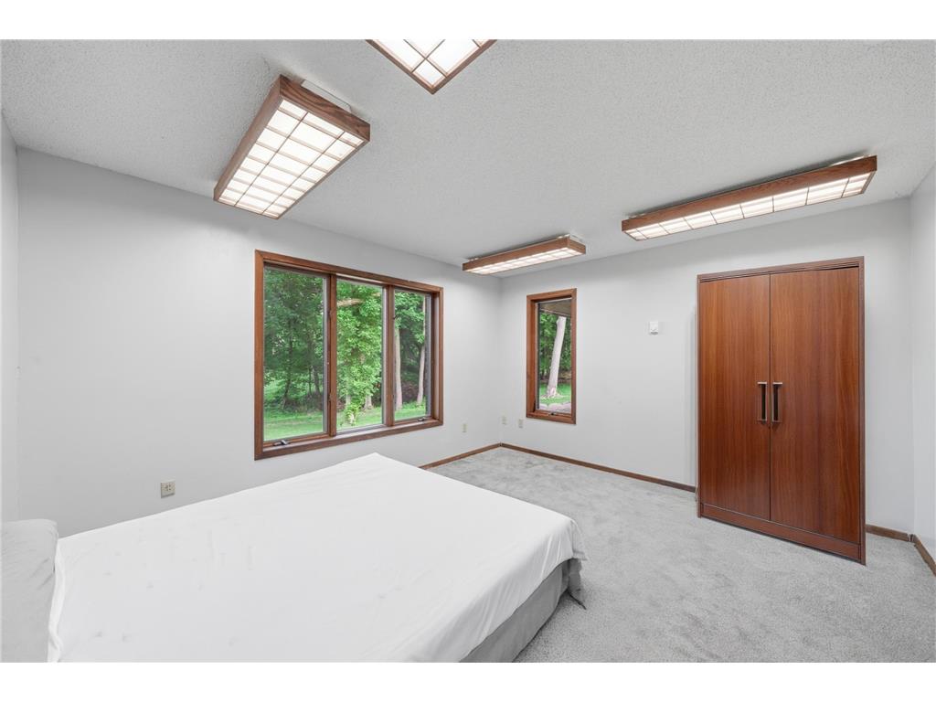 1831 Koehnen Circle Chanhassen MN 55331 7087735 image28