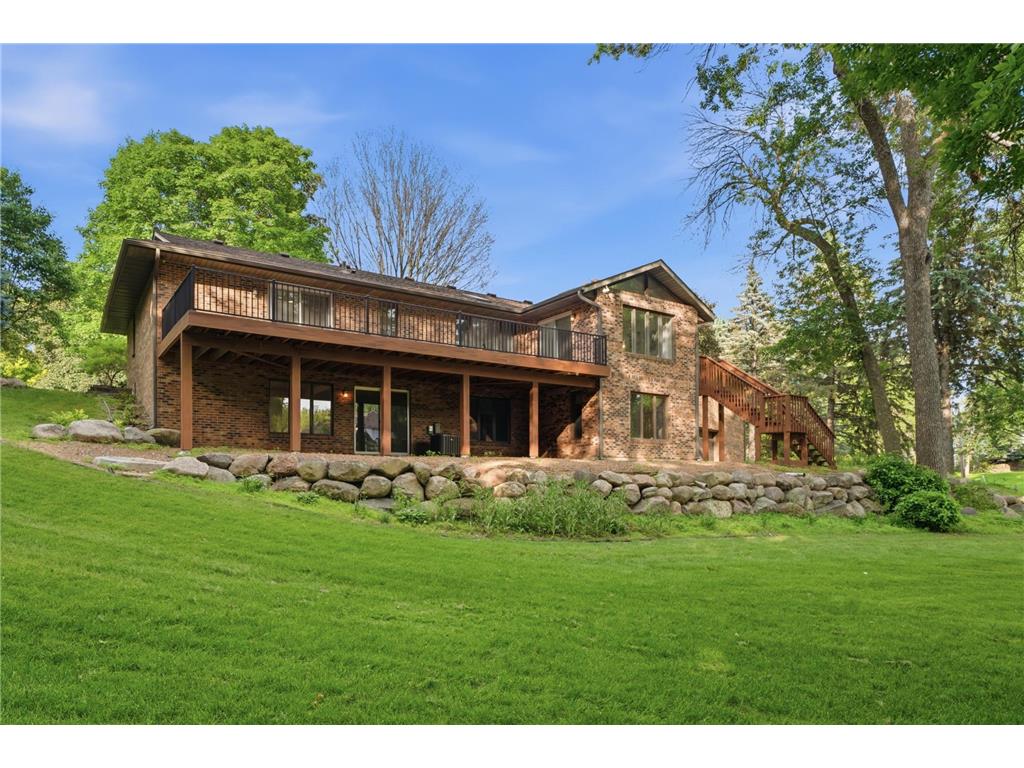 1831 Koehnen Circle Chanhassen MN 55331 7087735 image36