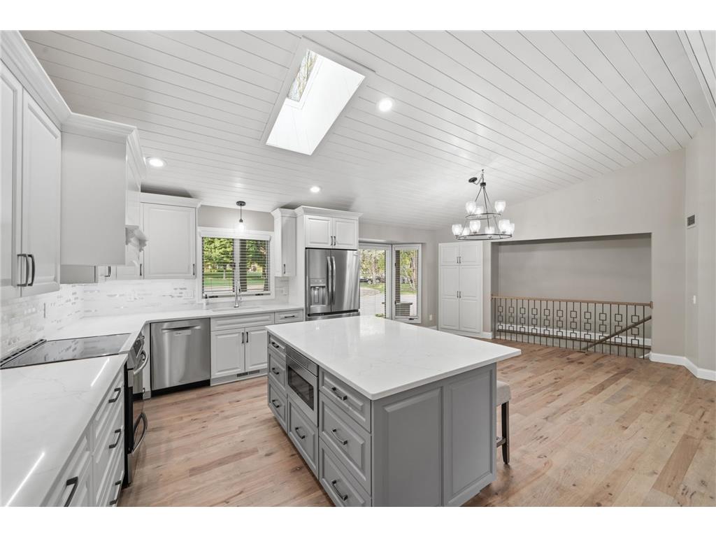 1831 Koehnen Circle Chanhassen MN 55331 7087735 image7