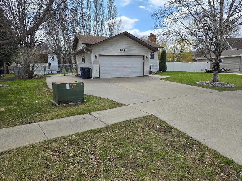 1831 Prairie Lane S Fargo ND 58103 7070743 image2