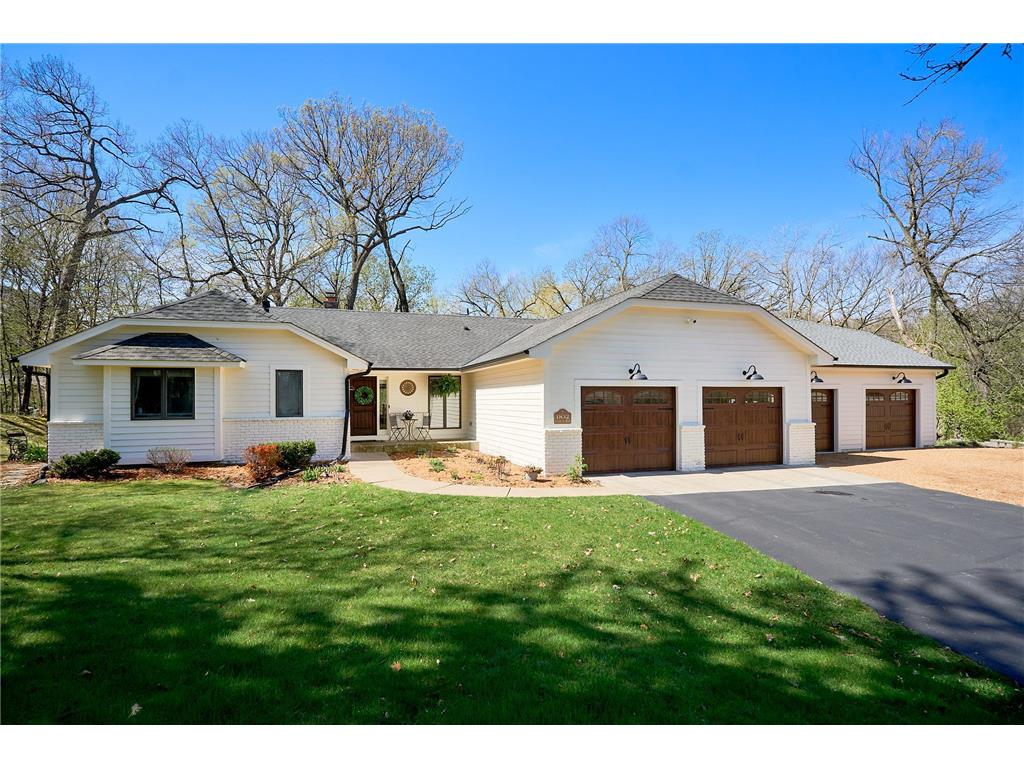 1832 Essex Road Minnetonka MN 55305 7064165 image1