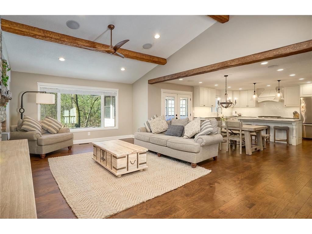 1832 Essex Road Minnetonka MN 55305 7064165 image2