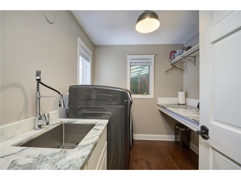 1832 Essex Road Minnetonka MN 55305 7064165 image23