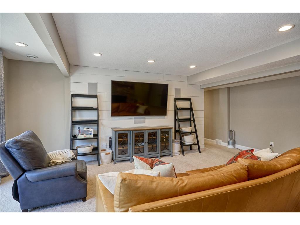 1832 Essex Road Minnetonka MN 55305 7064165 image33