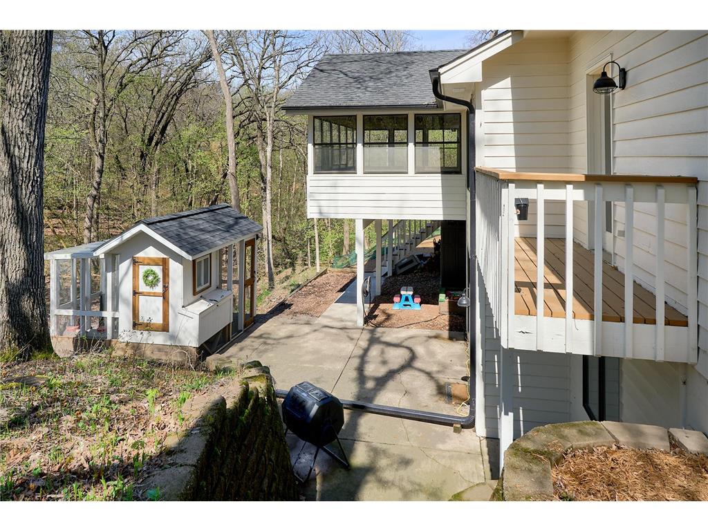 1832 Essex Road Minnetonka MN 55305 7064165 image8