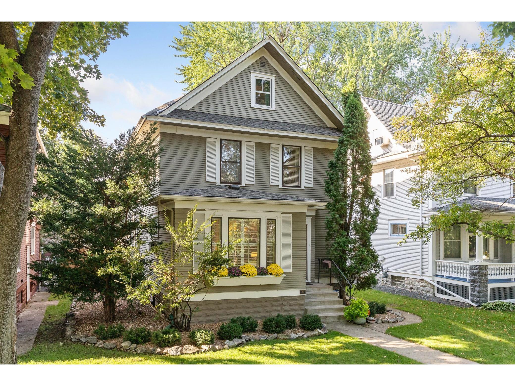 1832 Lincoln Avenue Saint Paul MN 55105 6103329 image1